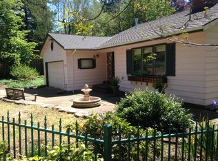 7500 SW Canyon Ln, Portland, OR 97225