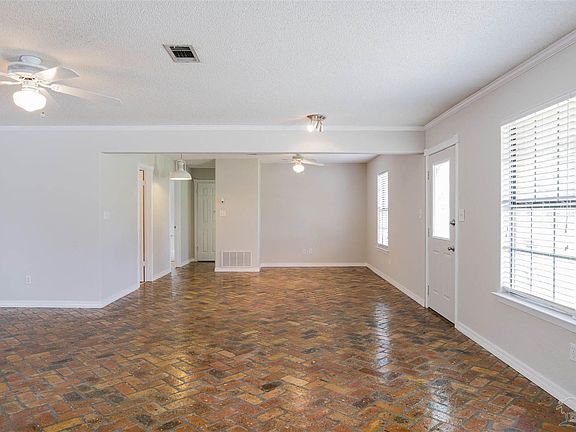3rd image of 6905 W Jackson St