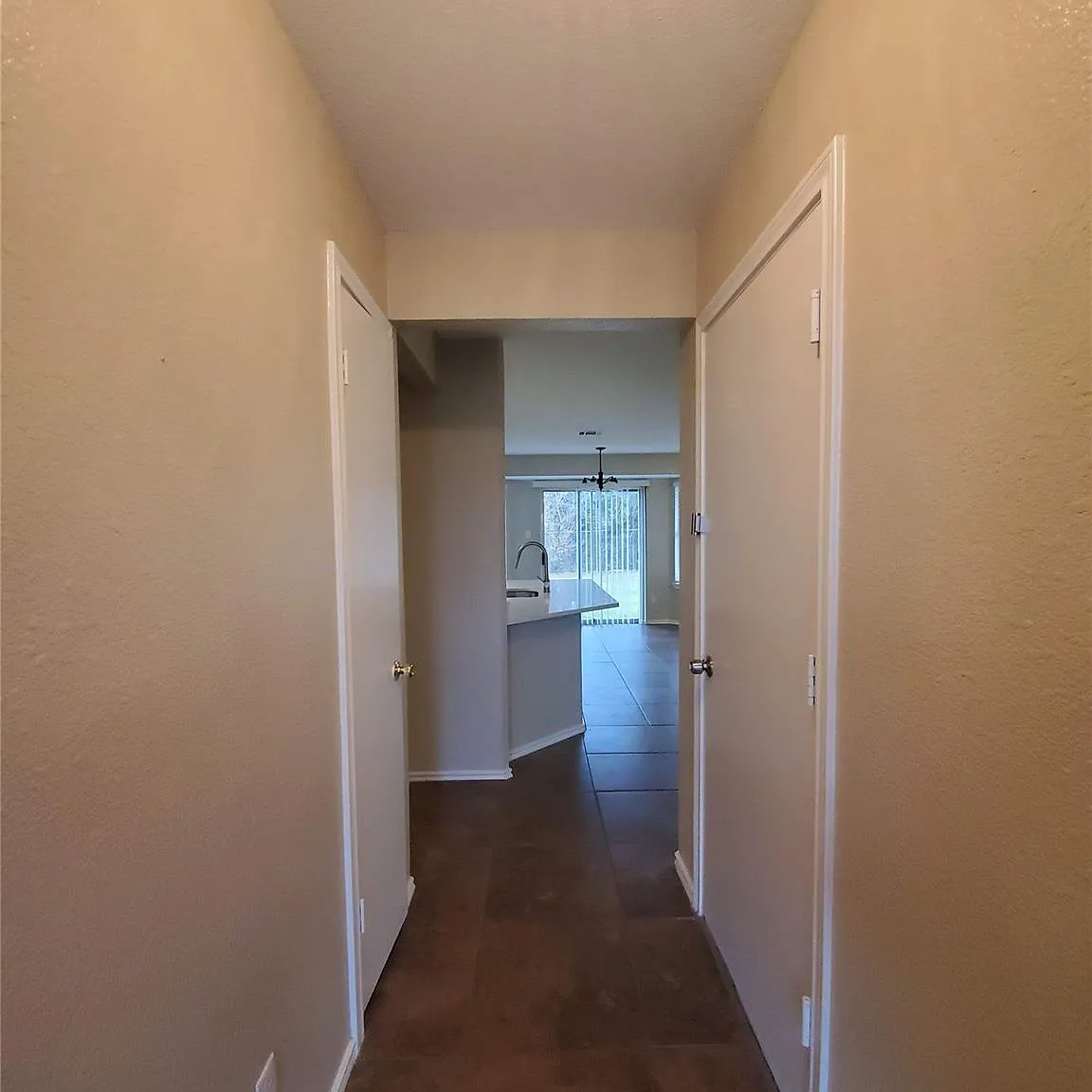 3 bed, 2.0 bath, 1232 sqft, $1,850 — Photo 3