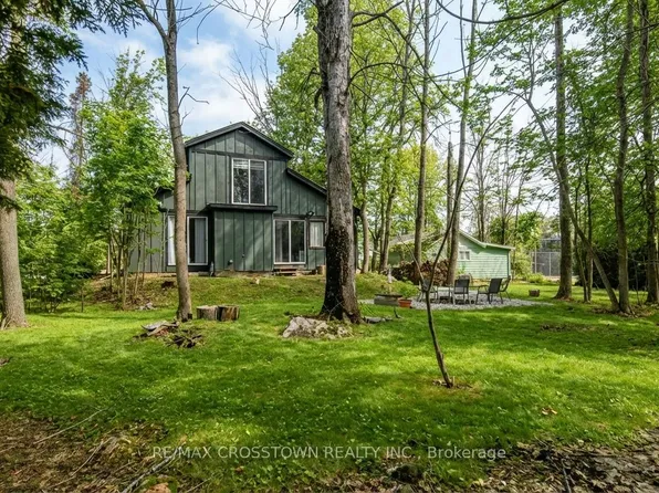 741 Cedarvale Dr, Innisfil, ON L9S 4L2