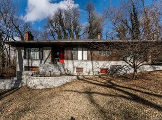 215 N 66th St, Belleville, IL 62223