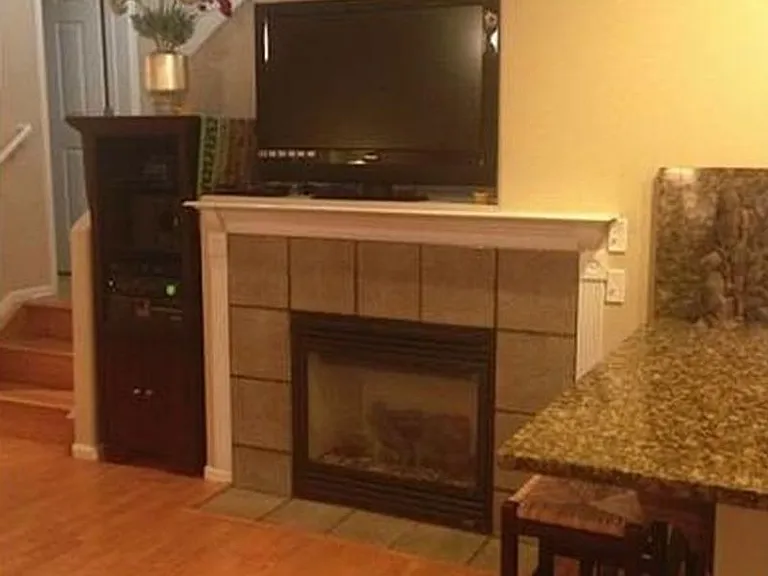 2515 Central Park Blvd — Photo 4