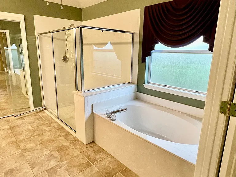 3037 Captiva Bluff Cir — Photo 34