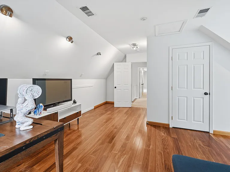 2506 Pinoak Ln — Photo 20