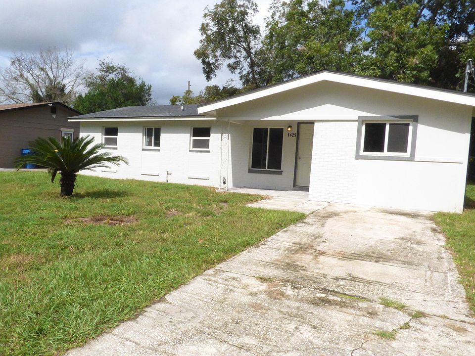 1st image of 1429 Gailwood Cir N