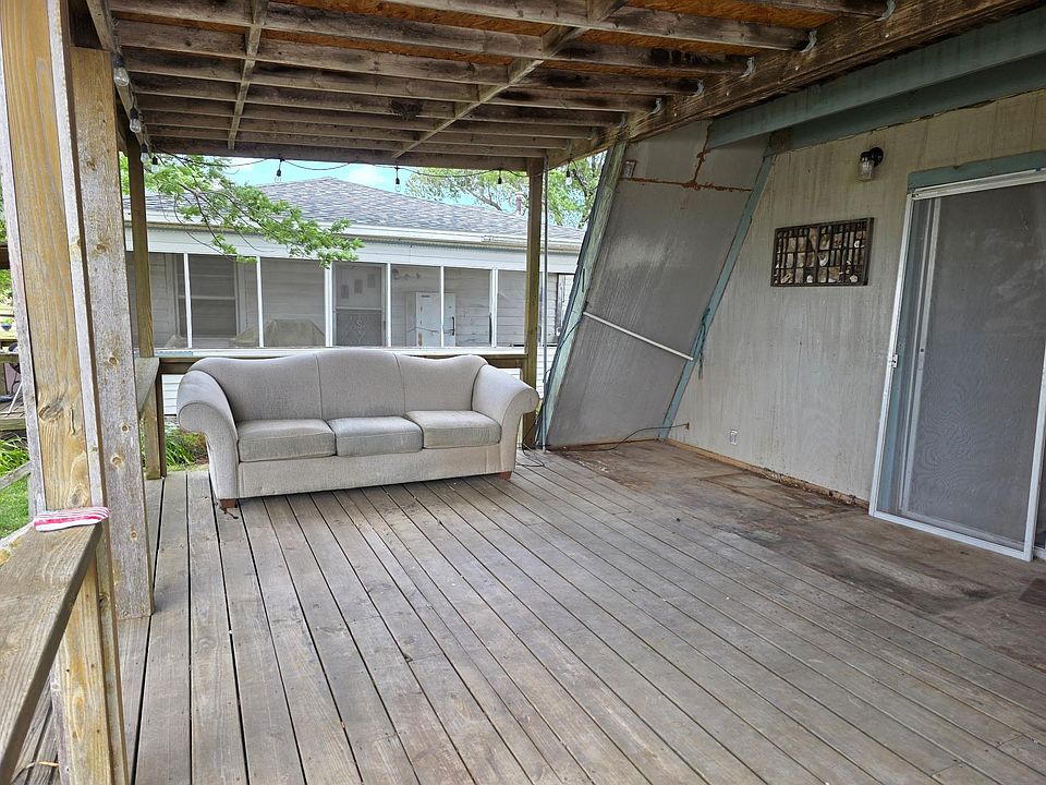 2nd image of 15337 NE 150th St #33