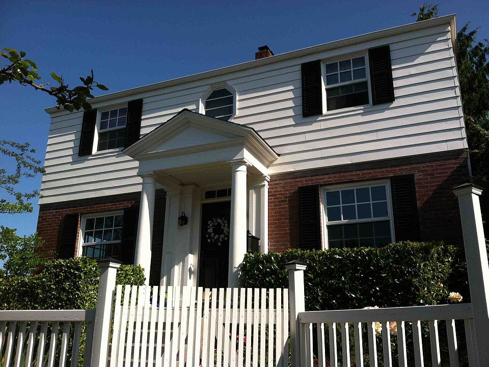 1st image of 4406 NE 41st St