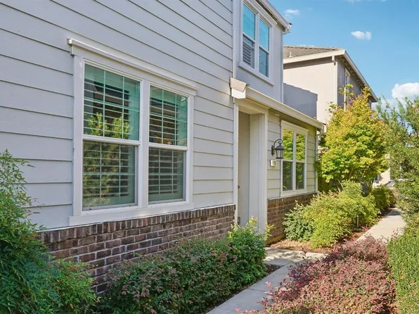 196 Colner Cir, Folsom, CA 95630