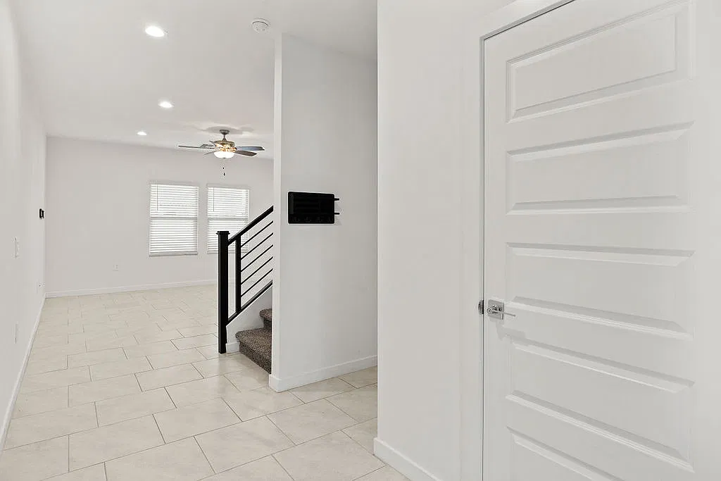 12854 East Joffroy Drive - 1 — Photo 3