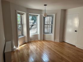512 8th St, Brooklyn, NY