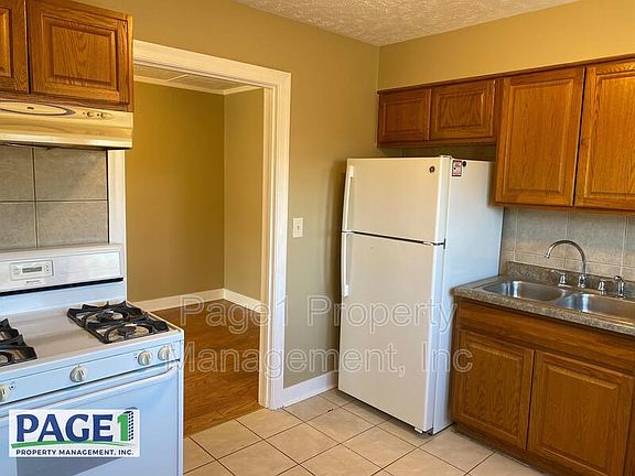 4th image of 2315 Auburn St #2-2E