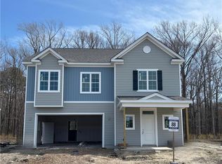 645 Crestfield Dr, Chesapeake, VA 23320