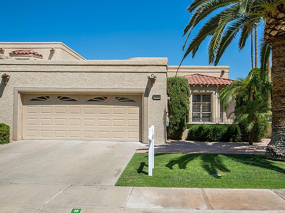 2nd image of 8638 N 84th Pl