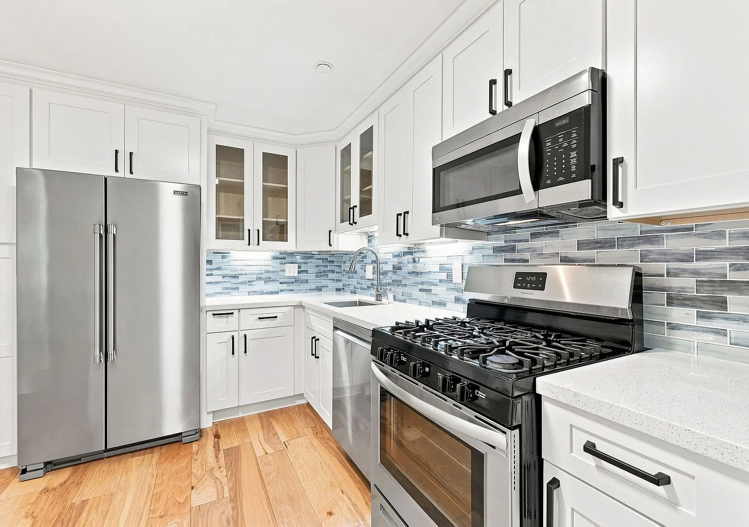 Main Floor Condo in Old Mill Community — Photo 1