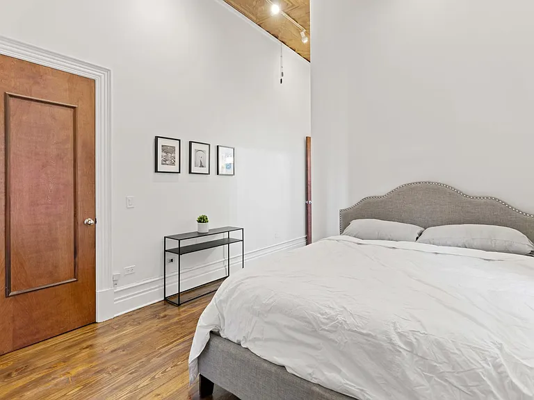 1400 W Chestnut St #1 — Photo 14