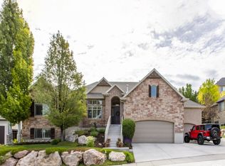 577 Ridge Top Ln, North Salt Lake, UT 84054
