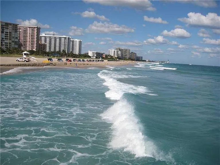 133 N Pompano Beach Blvd #708 — Photo 2