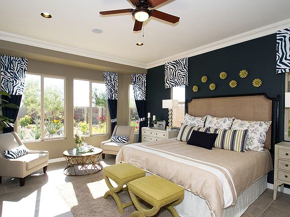 Luxurious owner's suite