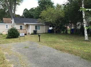 227 Savoy Ave, Springfield, MA 01104