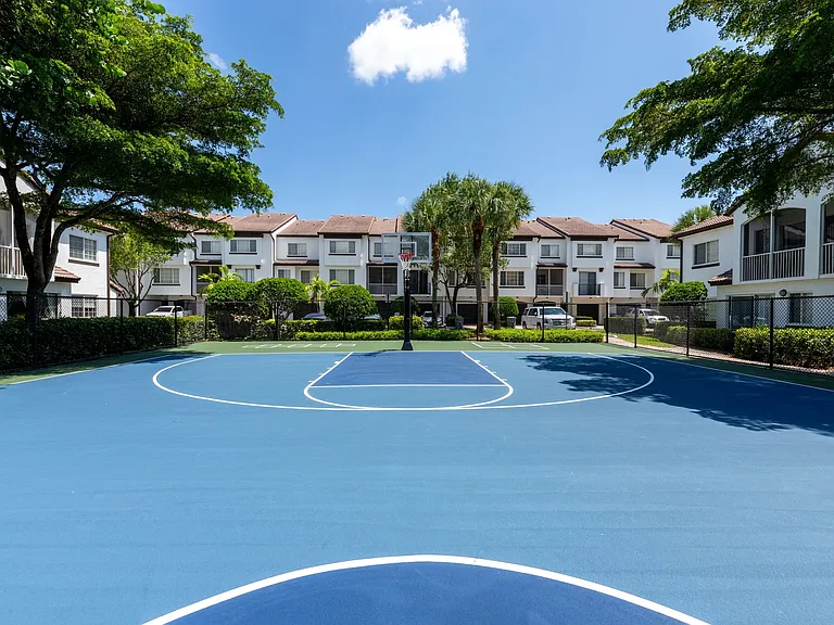 Gables Palma Vista — Photo 18
