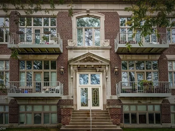 1000 2nd St Unit 204, Fairport Harbor, OH 44077