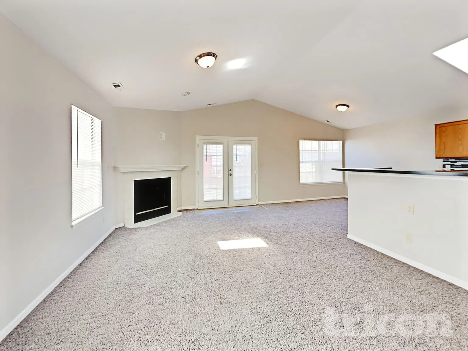 5661 Buttercup Way Indianapolis IN — Photo 3