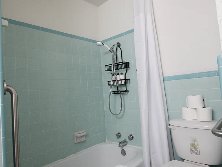 2109 S 49th St — Photo 11