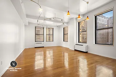 Rented by Coldwell Banker Warburg