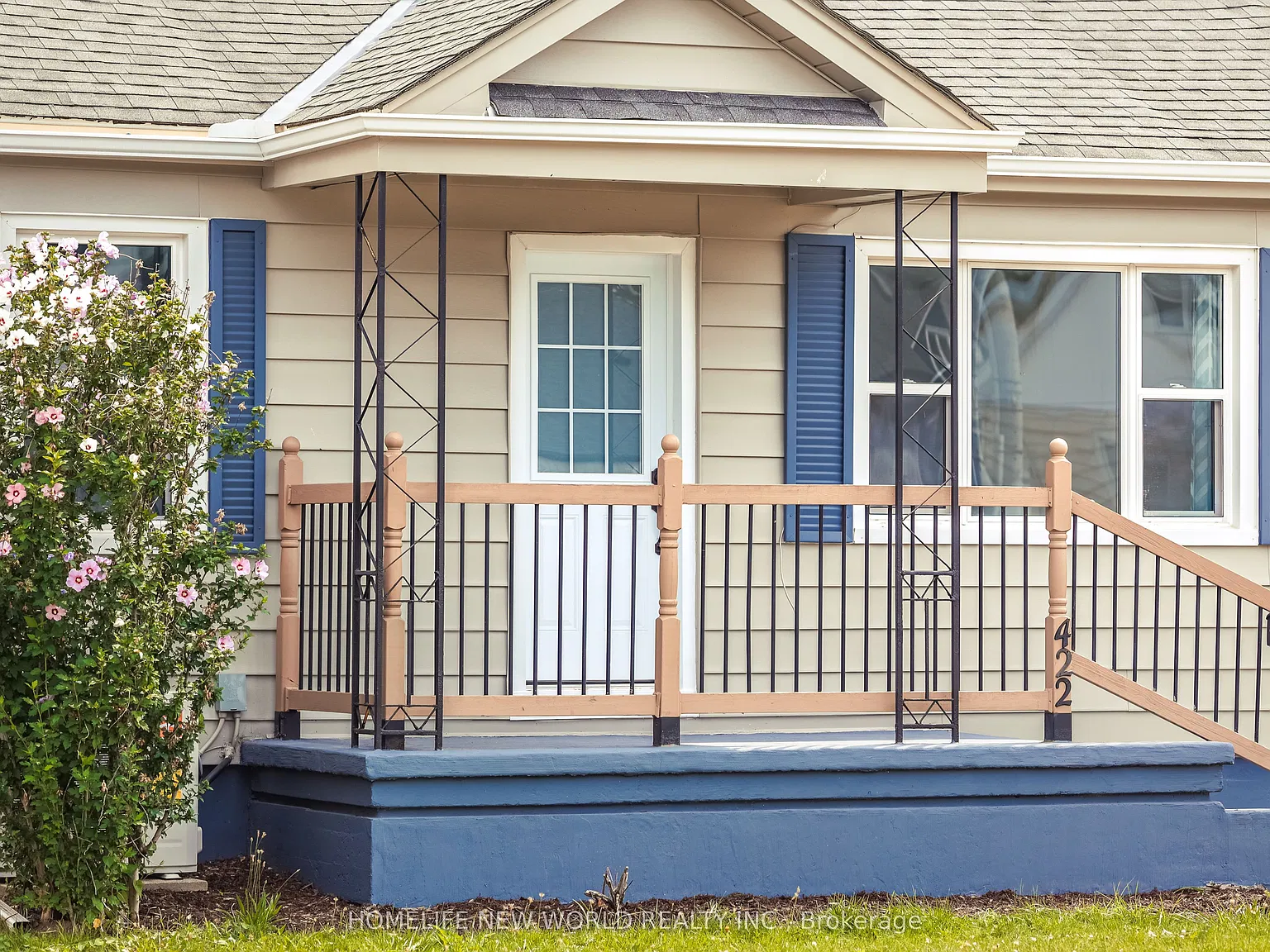3 bed, $2,100 — Photo 4