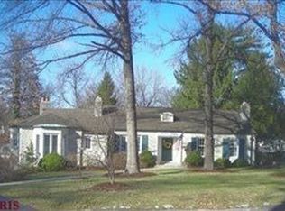 1313 Green Tree Ln, Saint Louis, MO