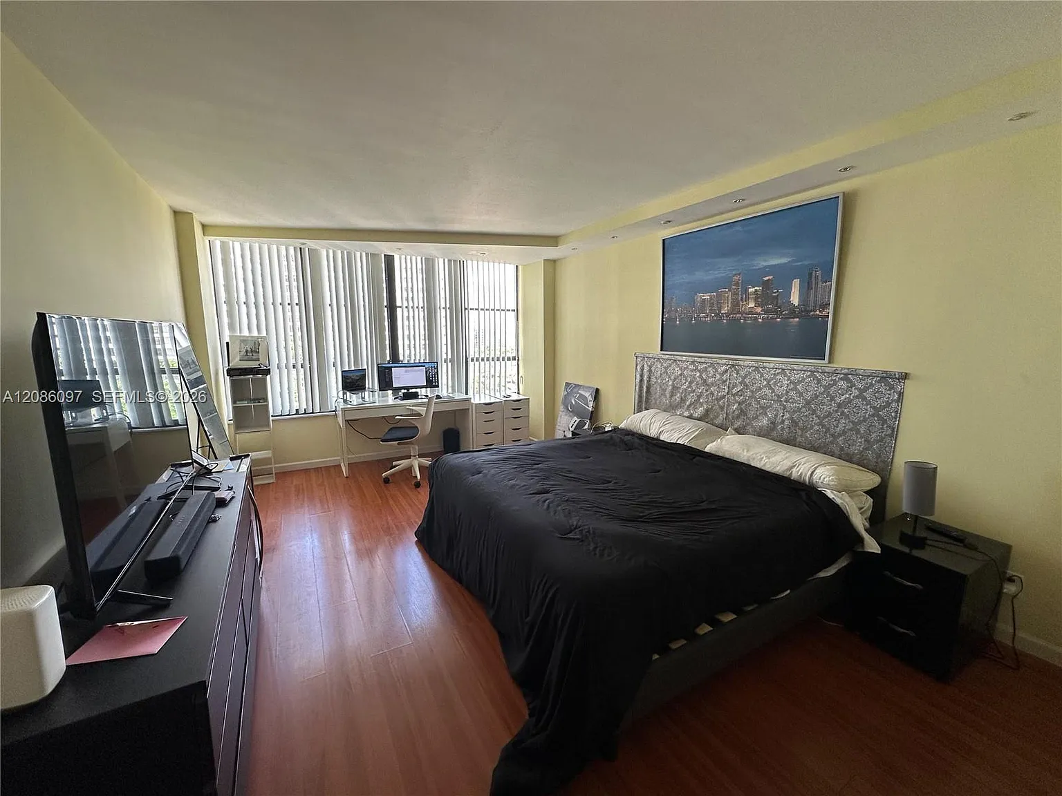 Olympus Condo Phase — Photo 4