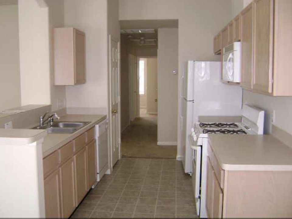 2nd image of 19730 Cozy Cabbin Dr