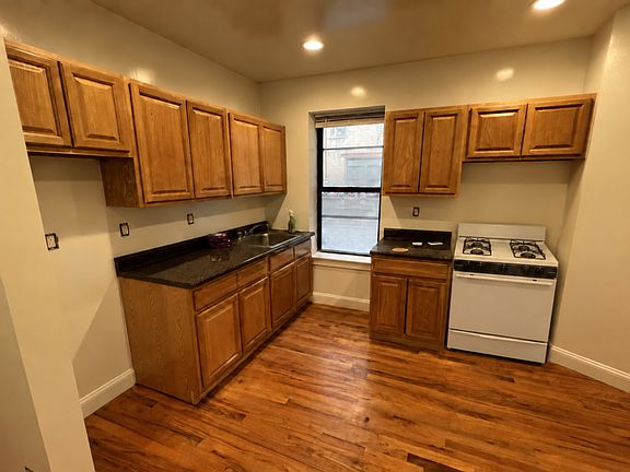 3rd image of 2901 Grand Concourse APT 1D