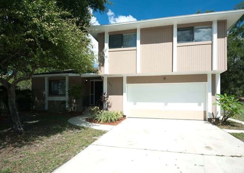 1st image of 487 Eagle Cir