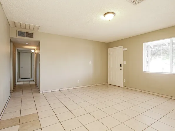 3836 W Glendale Ave, Phoenix, AZ 85051