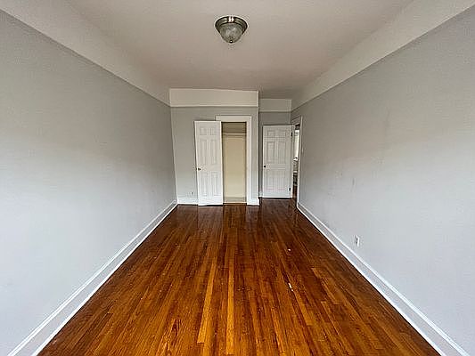 5th image of 31-77 30th St #3G