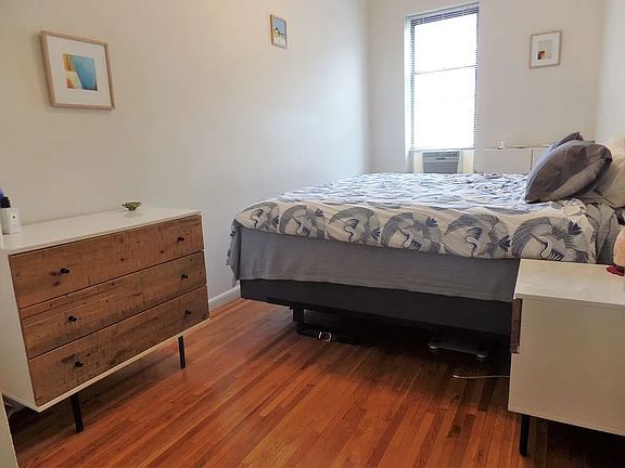 5th image of 148 W 75th St APT 3A