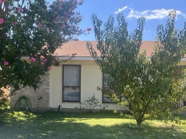 Home for Sale in Grand Prairie TX