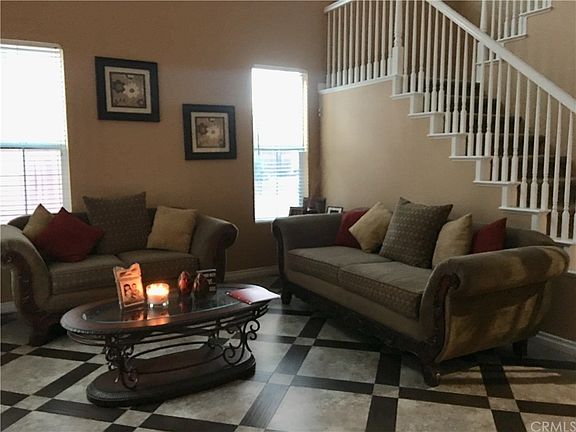 3rd image of 42501 Vancouver Pl