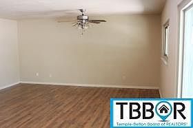 4th image of 1506 Ronstan Dr