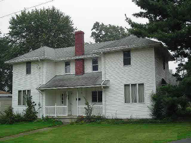 1st image of 241 Pearl St