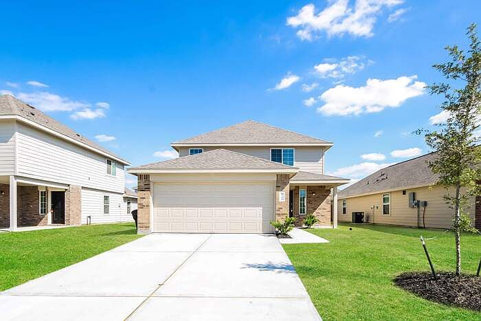 1st image of 8706 W Oaks Dr