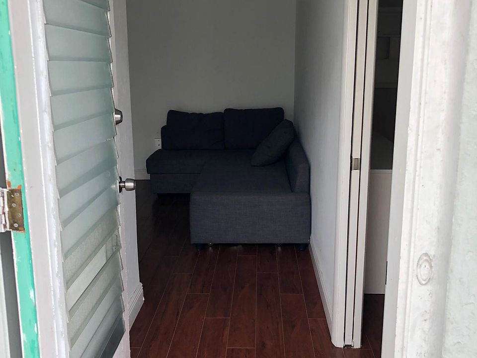 1st image of 1026 Euclid Ave APT 4