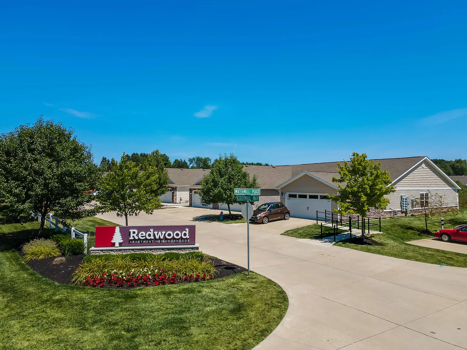 Redwood Marysville Milford Avenue — Photo 3
