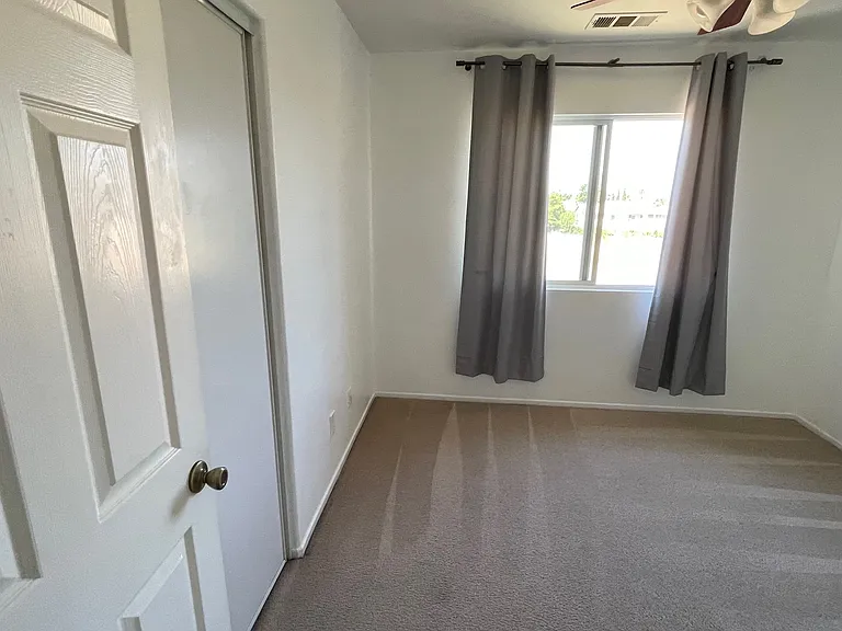 1671 Catania Dr — Photo 16