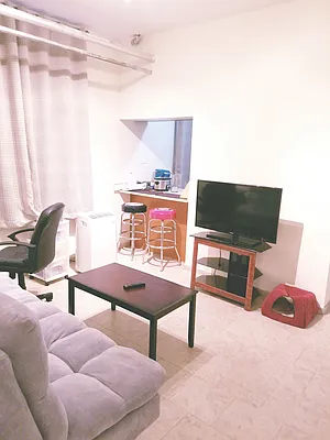 Rented by Allen Harris, LREB | media 9