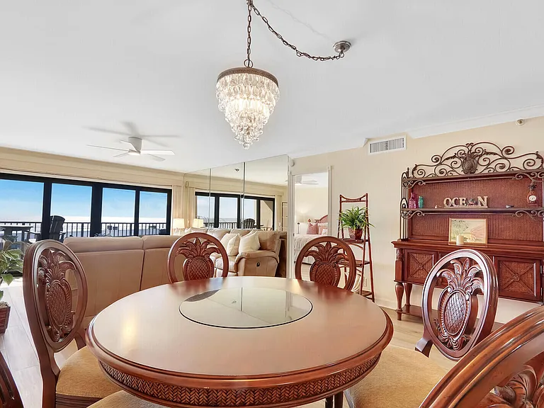 1055 Ocean Dr #403 — Photo 24