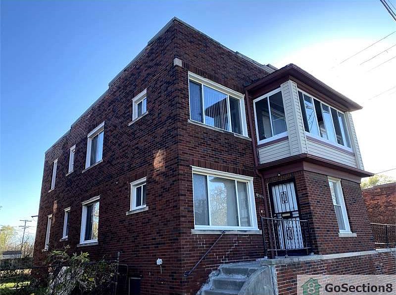 1st image of 4011 W Boston Blvd APT 1