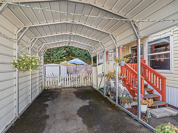 4th image of 1313 Harrison Ave Trailer 247