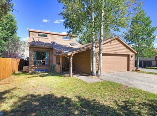 1612 N Chipmunk Ln, Silverthorne, CO 80498